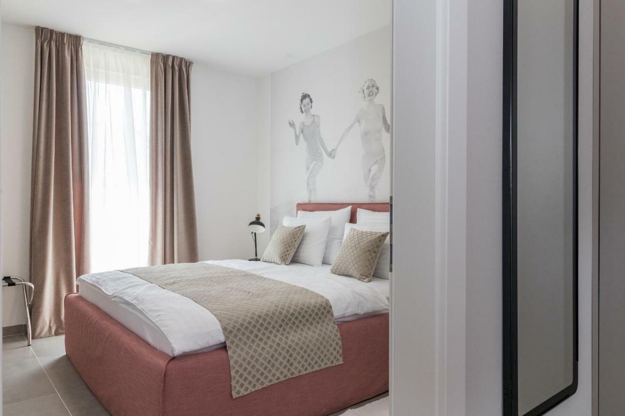 Luxury Apartments Magali 3 罗维尼 外观 照片