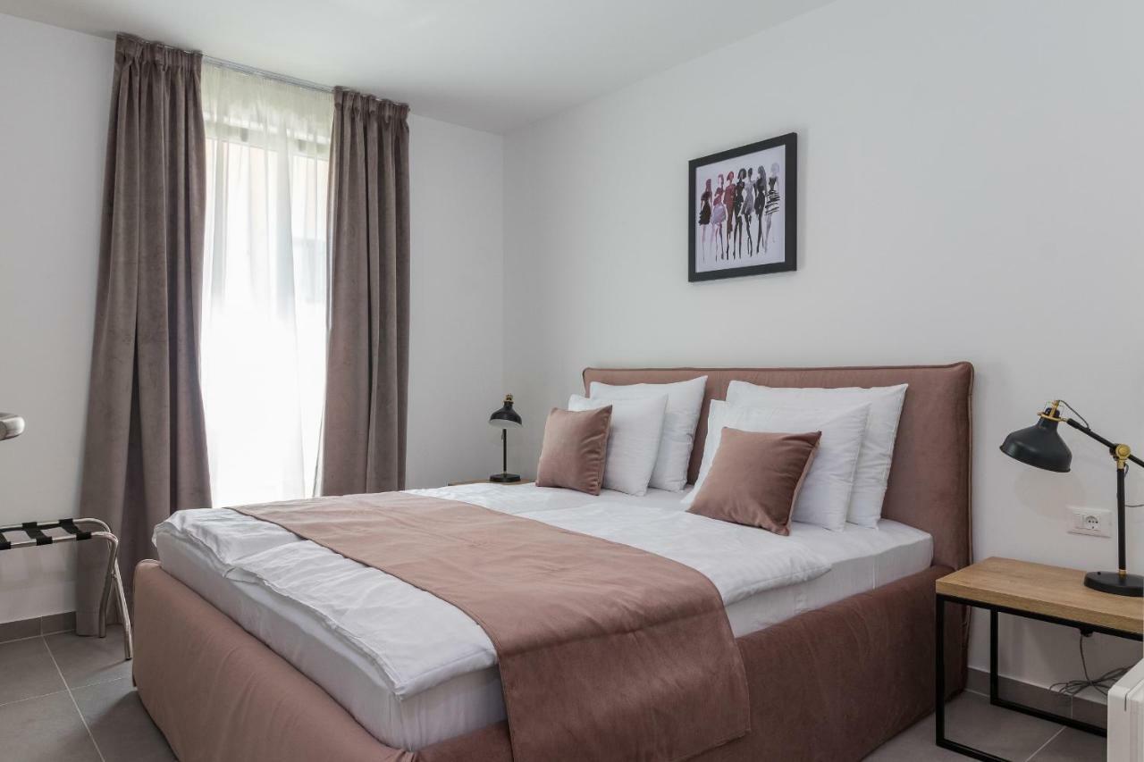 Luxury Apartments Magali 3 罗维尼 外观 照片